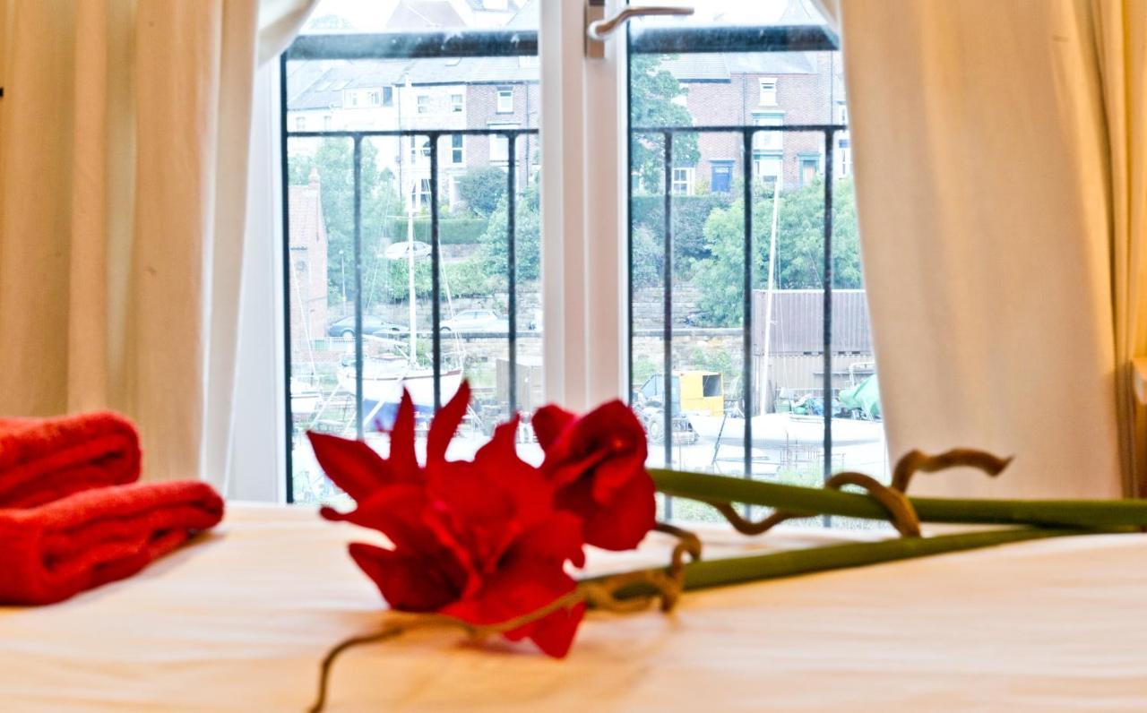 Watermark Apartments Whitby Rom bilde