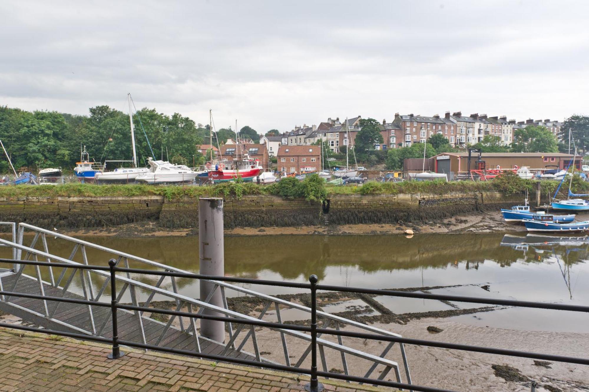 Watermark Apartments Whitby Rom bilde