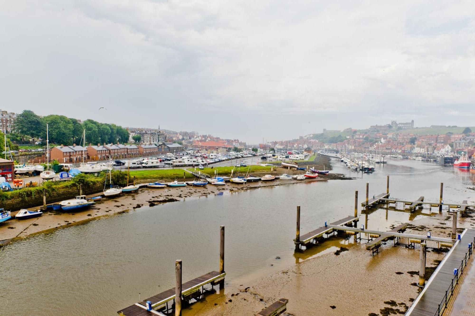Watermark Apartments Whitby Rom bilde